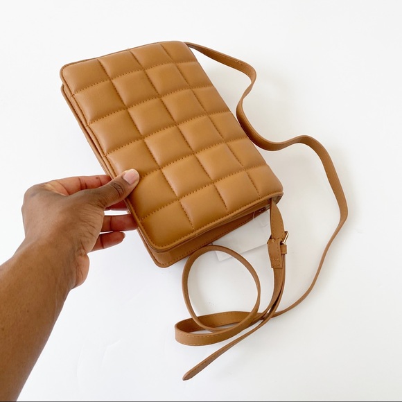 camel crossbody bag - Picture 1 of 7